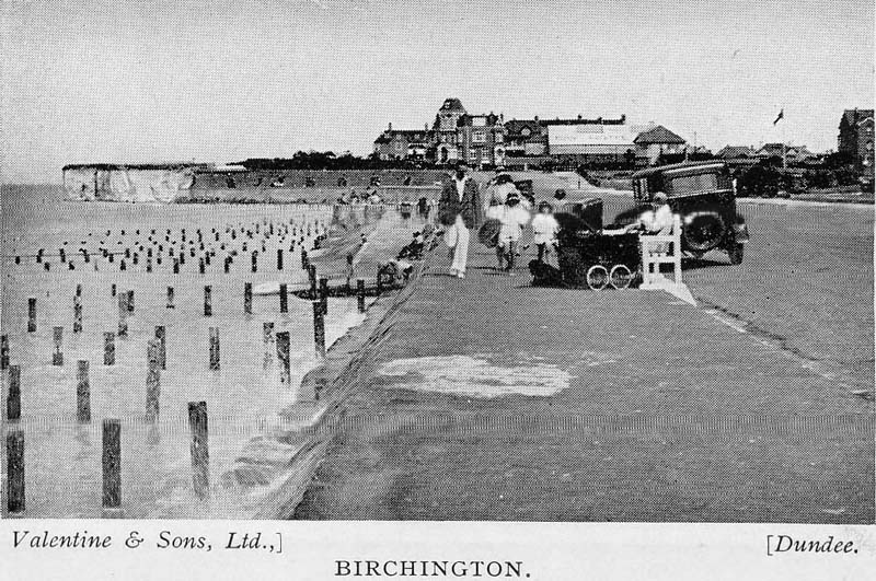 Promenade in 1900's